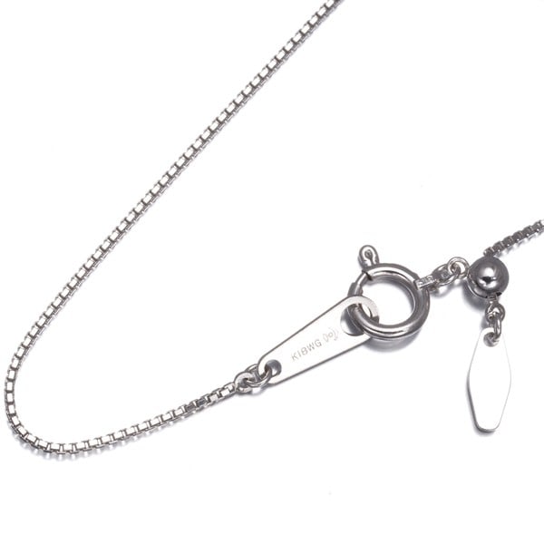 Gold Tasaki Chain Necklace Box 45Cm 18K 750 White: Gold Tasaki Chain Necklace Box 45Cm 18K 750 White This listing features Gold Tasaki Chain Necklace Box 45Cm 18K 750 White. Item specifics are provided below. Item Specifics: Brand: TASAKI Metal: