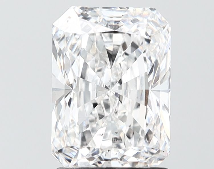 Loose Lab Diamond - IGI Radiant 2.02ct E VVS2: Loose Lab Diamond - IGI Radiant 2.02ct E VVS2 This listing features Loose Lab Diamond - IGI Radiant 2.02ct E VVS2. Item specifics are provided below. Item Specifics: Source: This Is A Real Diamond