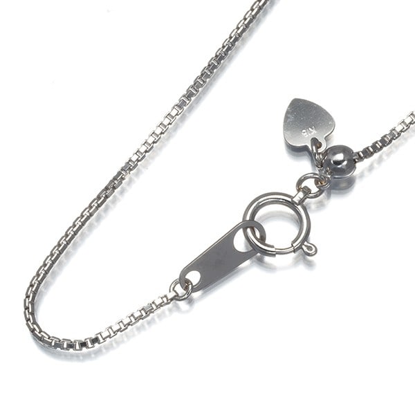 Gold Box Chain Necklace 45Cm 18K 750 White: Gold Box Chain Necklace 45Cm 18K 750 White This listing features Gold Box Chain Necklace 45Cm 18K 750 White. Item specifics are provided below. Item Specifics: Metal: White Gold Metal Purity: 18k Type