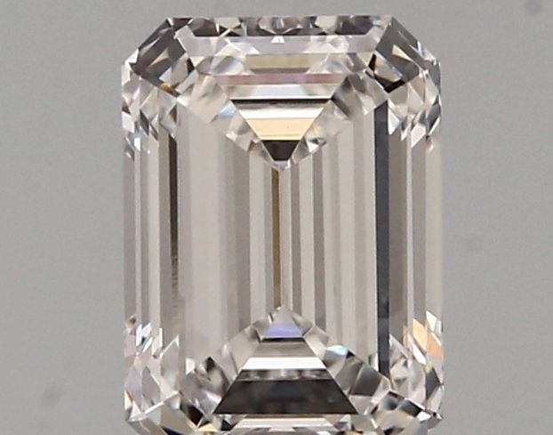 Loose Lab Diamond - IGI Emerald 1.34ct E VVS2: Loose Lab Diamond - IGI Emerald 1.34ct E VVS2 This listing features Loose Lab Diamond - IGI Emerald 1.34ct E VVS2. Item specifics are provided below. Item Specifics: Source: This Is A Real Diamond