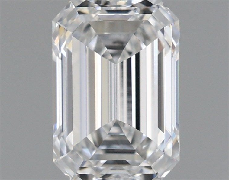 Loose Lab Diamond - IGI Emerald 0.97ct E VVS2: Loose Lab Diamond - IGI Emerald 0.97ct E VVS2 This listing features Loose Lab Diamond - IGI Emerald 0.97ct E VVS2. Item specifics are provided below. Item Specifics: Source: This Is A Real Diamond