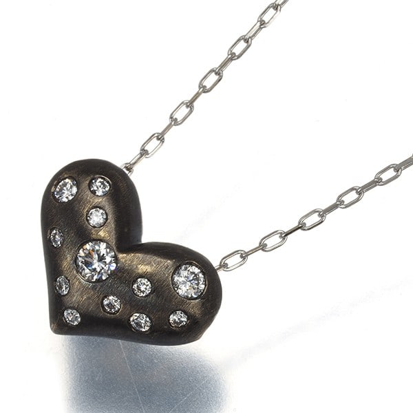 Gold Diamond 0.17Ct Heart Textured Necklace 18K 750 White: Gold Diamond 0.17Ct Heart Textured Necklace 18K 750 White This listing features Gold Diamond 0.17Ct Heart Textured Necklace 18K 750 White. Item specifics are provided below. Item Specifics: Country