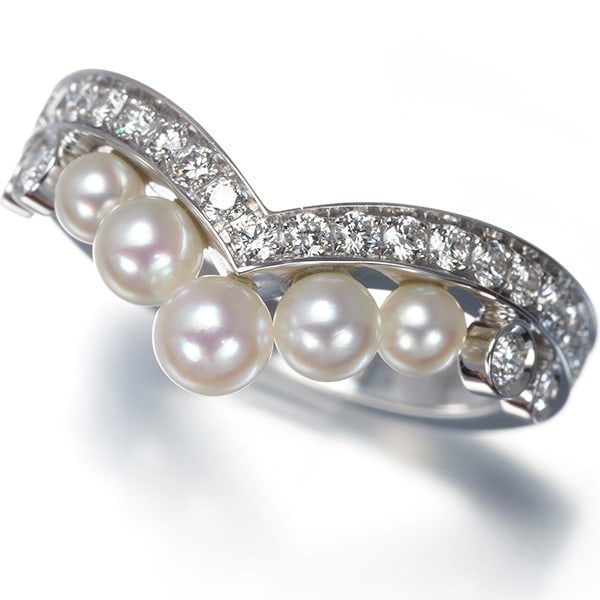 Wg Chaumet Ring Pearl 3.0-3.8Mm Diamond Josephine Aigrette Eu52 18K: Wg Chaumet Ring Pearl 3.0-3.8Mm Diamond Josephine Aigrette Eu52 18K This listing features Wg Chaumet Ring Pearl 3.0-3.8Mm Diamond Josephine Aigrette Eu52 18K. Item specifics are provided below. Item