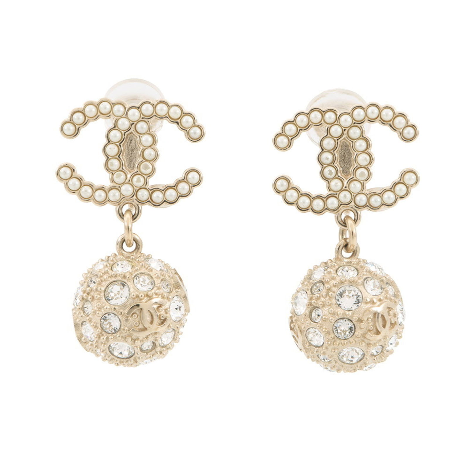 Metal Chanel Clip Earrings (1 of 10)