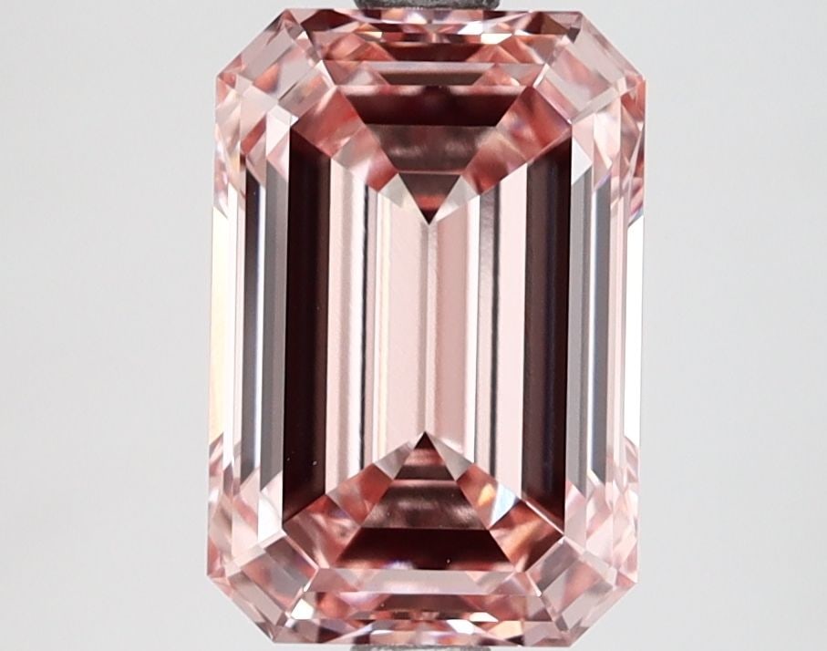 Loose Lab Diamond - IGI Emerald 2.56ct Fancy Intense Pink VVS2: Loose Lab Diamond - IGI Emerald 2.56ct Fancy Intense Pink VVS2 This listing features Loose Lab Diamond - IGI Emerald 2.56ct Fancy Intense Pink VVS2. Item specifics are provided below. Item