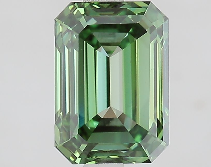 Loose Lab Diamond - IGI Emerald 2.39ct Fancy Vivid Green VVS2: Loose Lab Diamond - IGI Emerald 2.39ct Fancy Vivid Green VVS2 This listing features Loose Lab Diamond - IGI Emerald 2.39ct Fancy Vivid Green VVS2. Item specifics are provided below. Item Specifics: