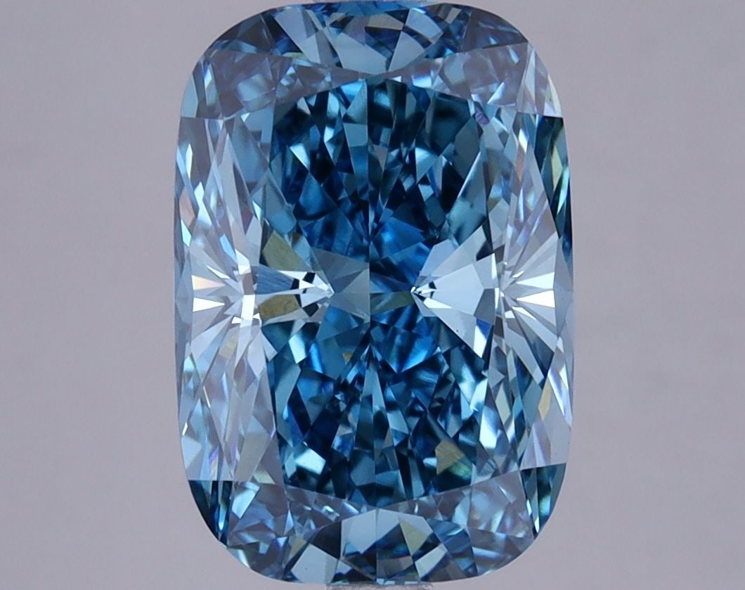 Loose Lab Diamond - IGI Cushion Brilliant 3.5ct Fancy Vivid Blue VVS2: Loose Lab Diamond - IGI Cushion Brilliant 3.5ct Fancy Vivid Blue VVS2 This listing features Loose Lab Diamond - IGI Cushion Brilliant 3.5ct Fancy Vivid Blue VVS2. Item specifics are provided below. 