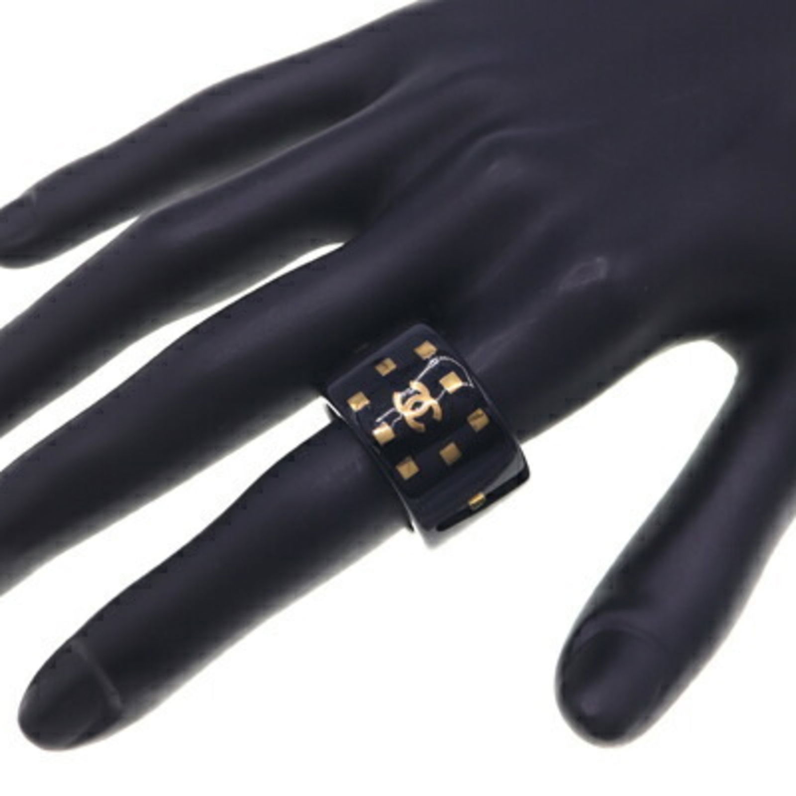 Plastic Chanel Band Ring - 7