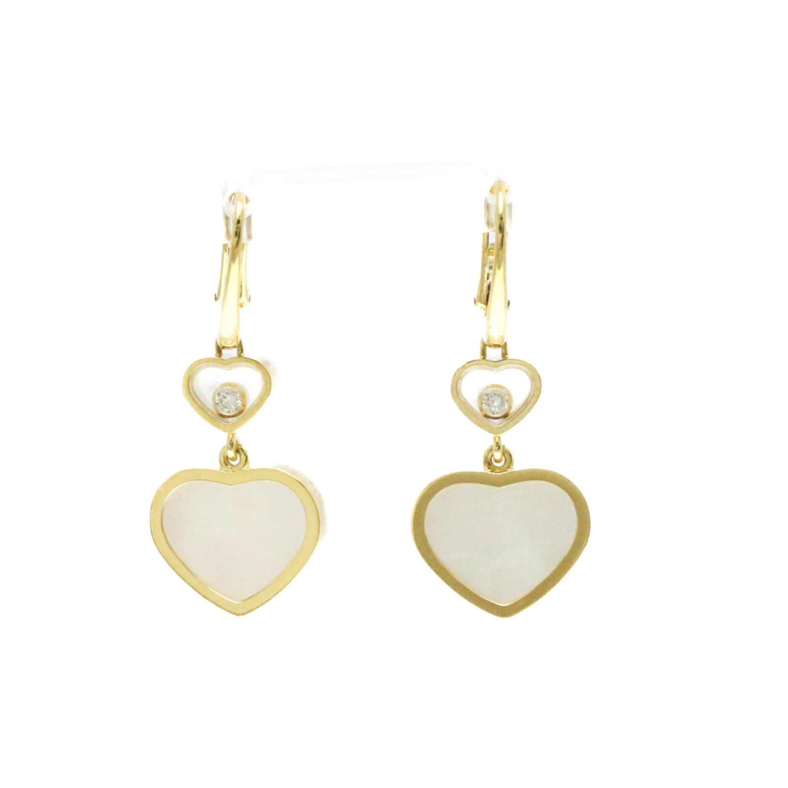 Yellow Gold (18K) - Chopard Drop Earrings Mother Of Pearl: Yellow Gold (18K) - Chopard Drop Earrings Mother Of Pearl This listing features Yellow Gold (18K) - Chopard Drop Earrings Mother Of Pearl. Item specifics are provided below. Item Specifics: Brand: Cho