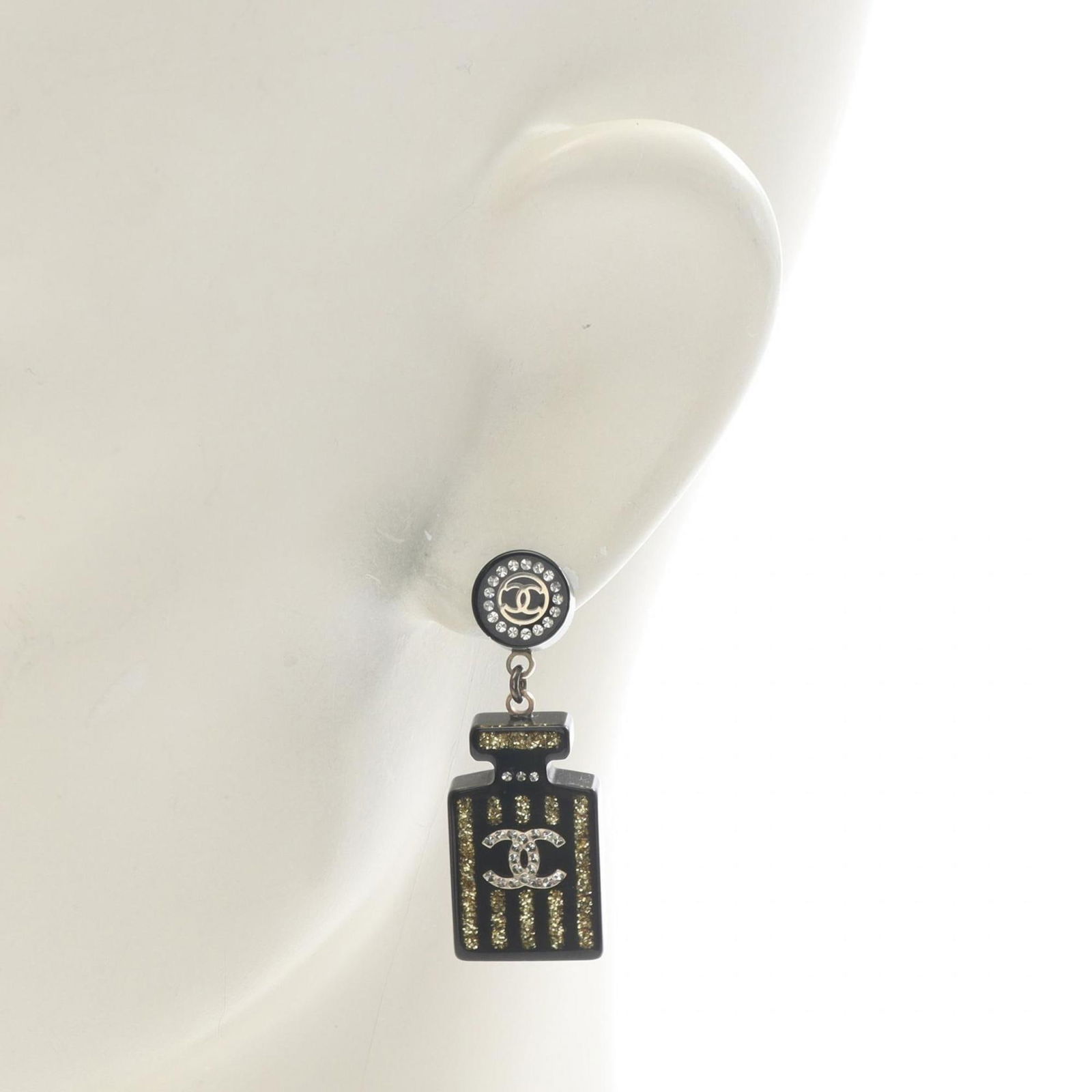 Plastic Chanel Stud Earrings - 4