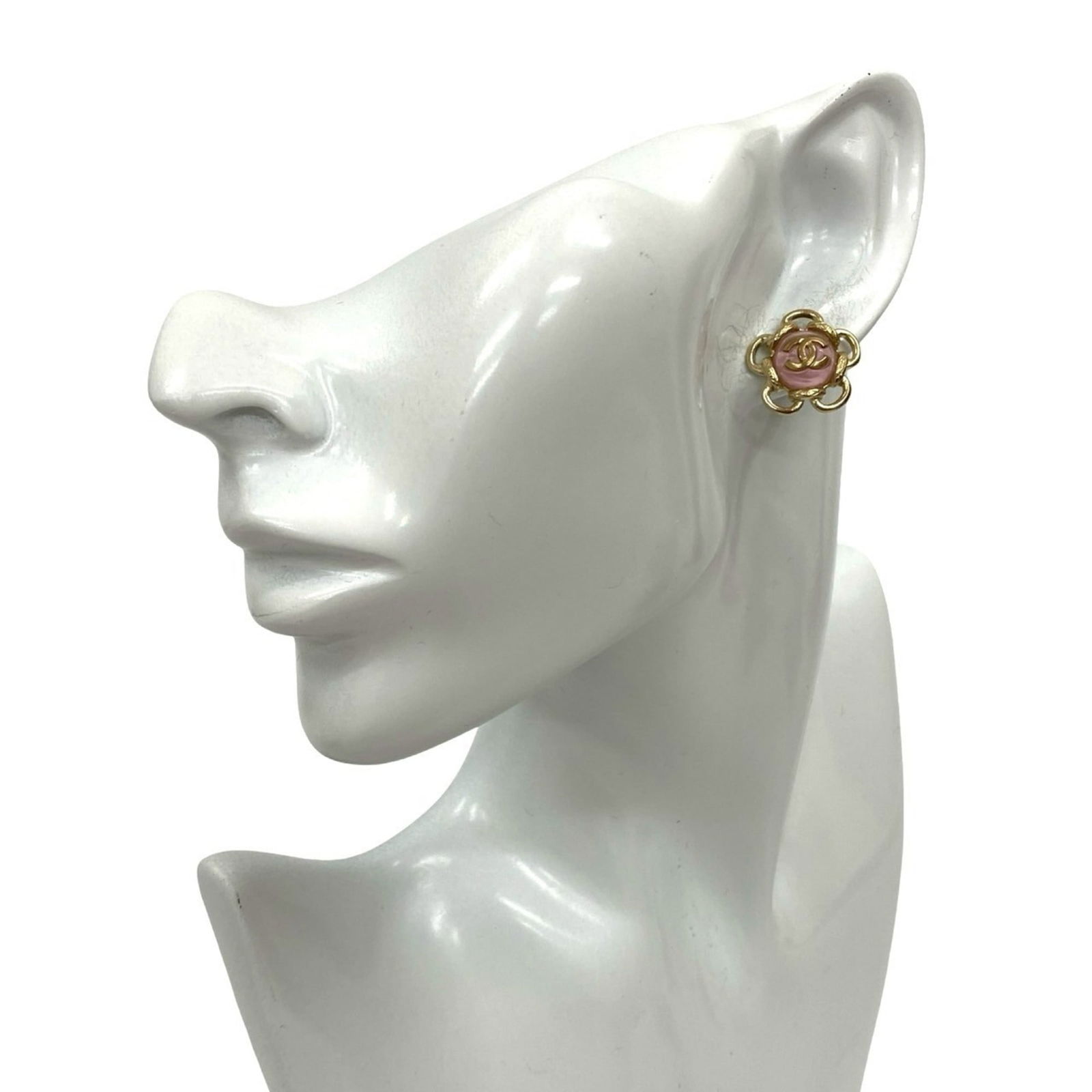 Plating Chanel Stud Earrings Gold: Plating Chanel Stud Earrings Gold This listing features Plating Chanel Stud Earrings Gold. Item specifics are provided below. Item Specifics: Brand: Chanel Type: Stud Earrings Gender: Women Material: