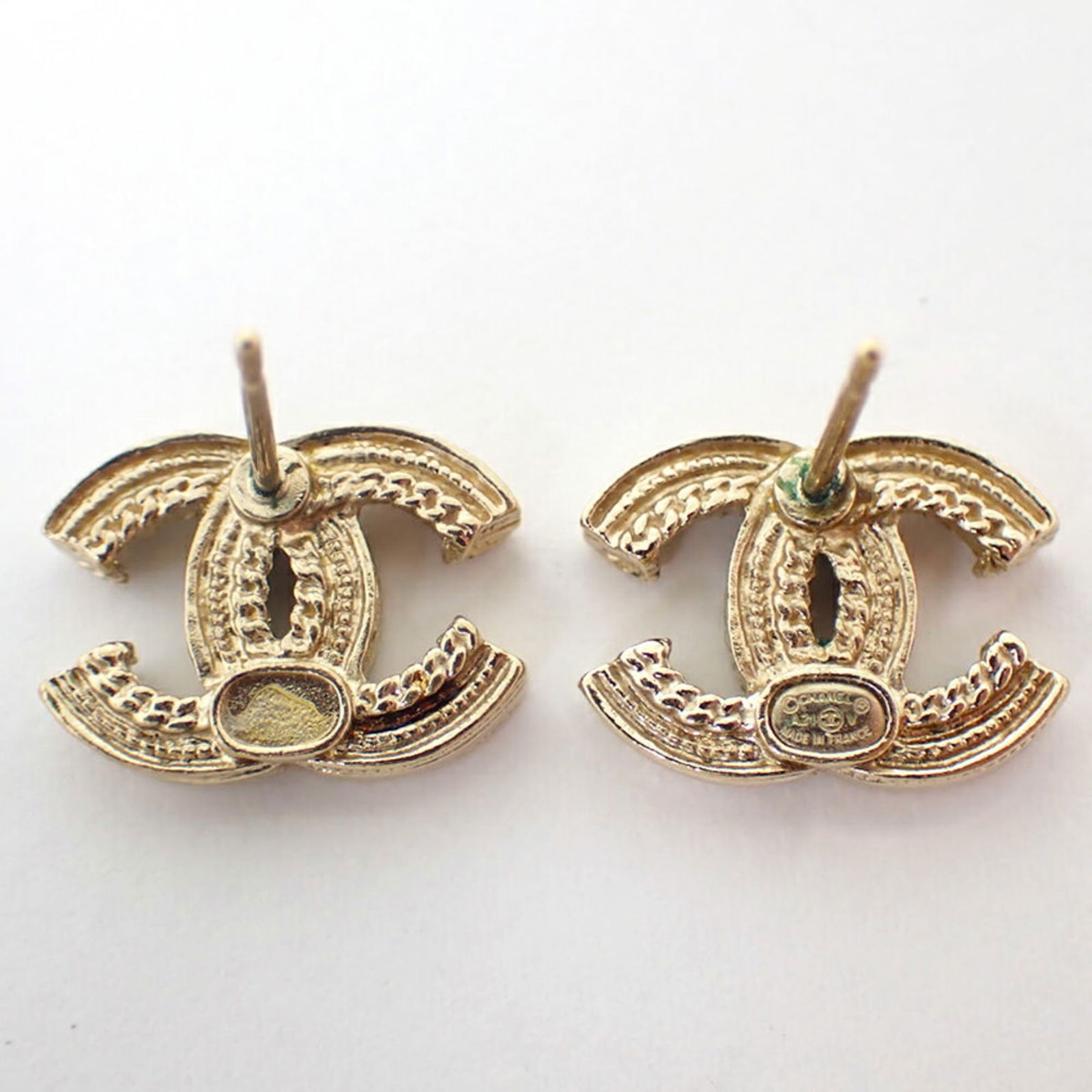 Plating Chanel Stud Earrings Gold - 8