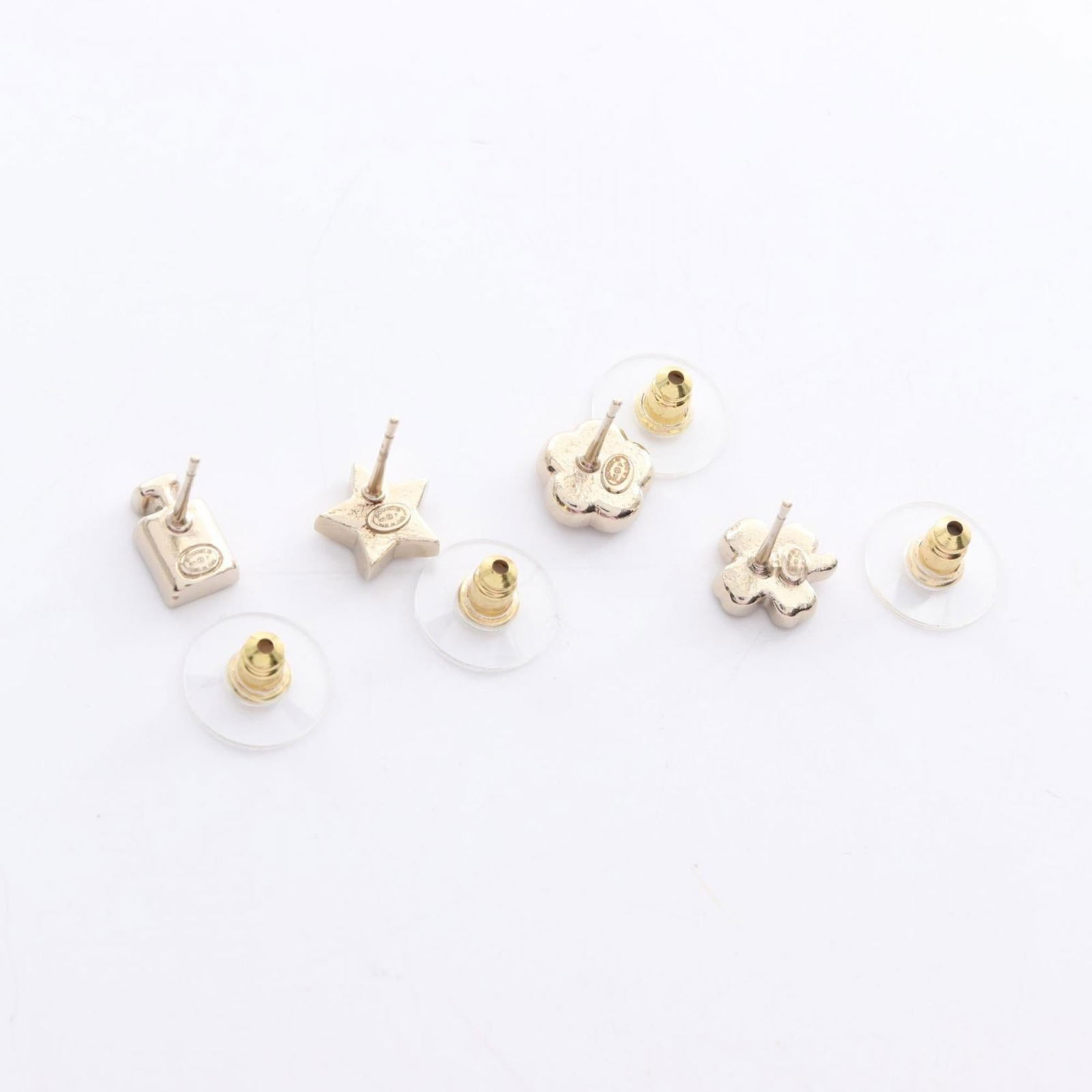 Plating Chanel Stud Earrings Gold - 5