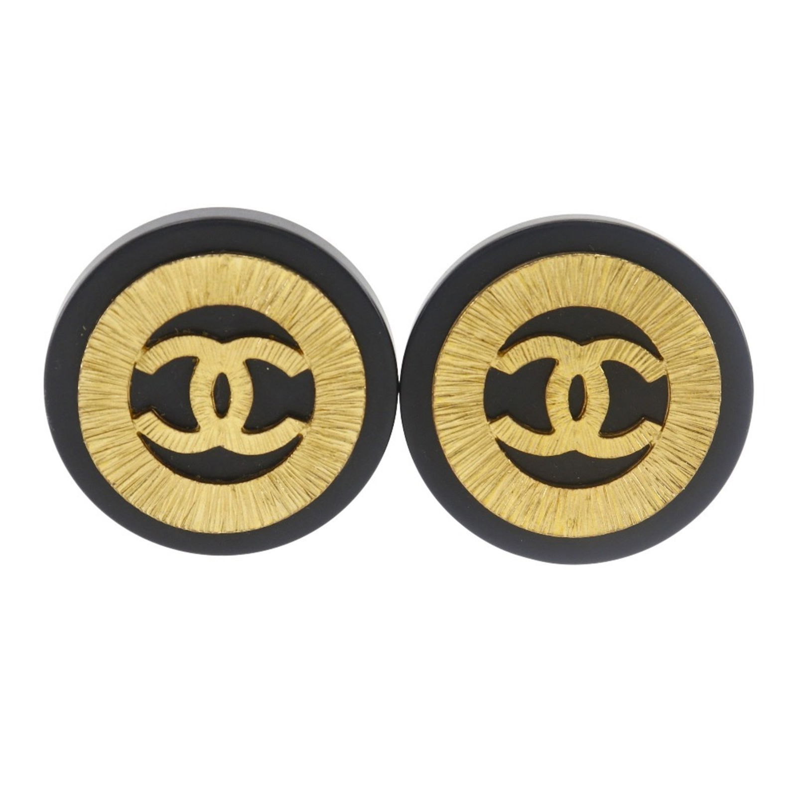 Plating Chanel Clip Earrings Gold: Plating Chanel Clip Earrings Gold This listing features Plating Chanel Clip Earrings Gold. Item specifics are provided below. Item Specifics: Brand: Chanel Type: Clip Earrings Gender: Women Material: