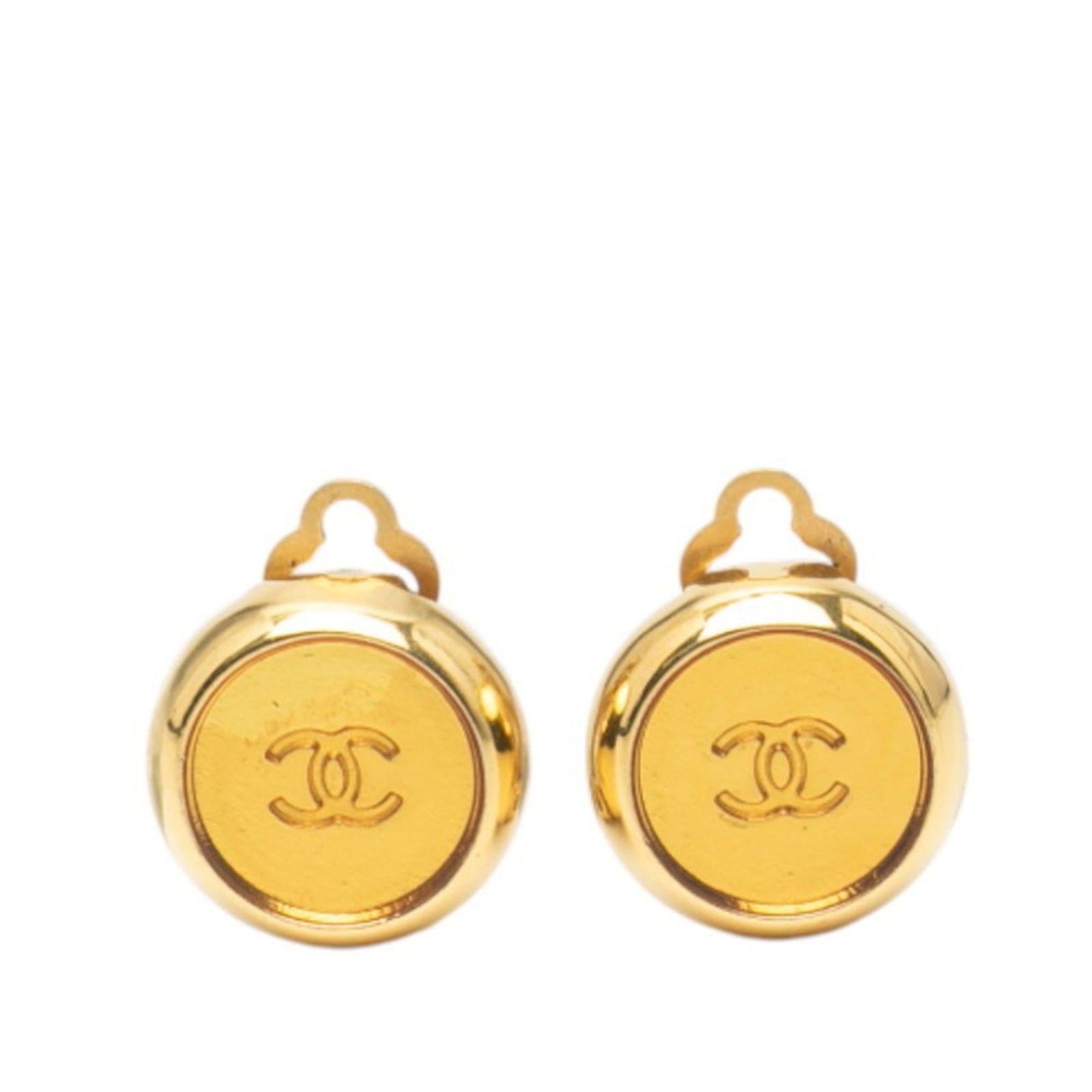 Plating Chanel Clip Earrings Gold: Plating Chanel Clip Earrings Gold This listing features Plating Chanel Clip Earrings Gold. Item specifics are provided below. Item Specifics: Brand: Chanel Type: Clip Earrings Gender: Women