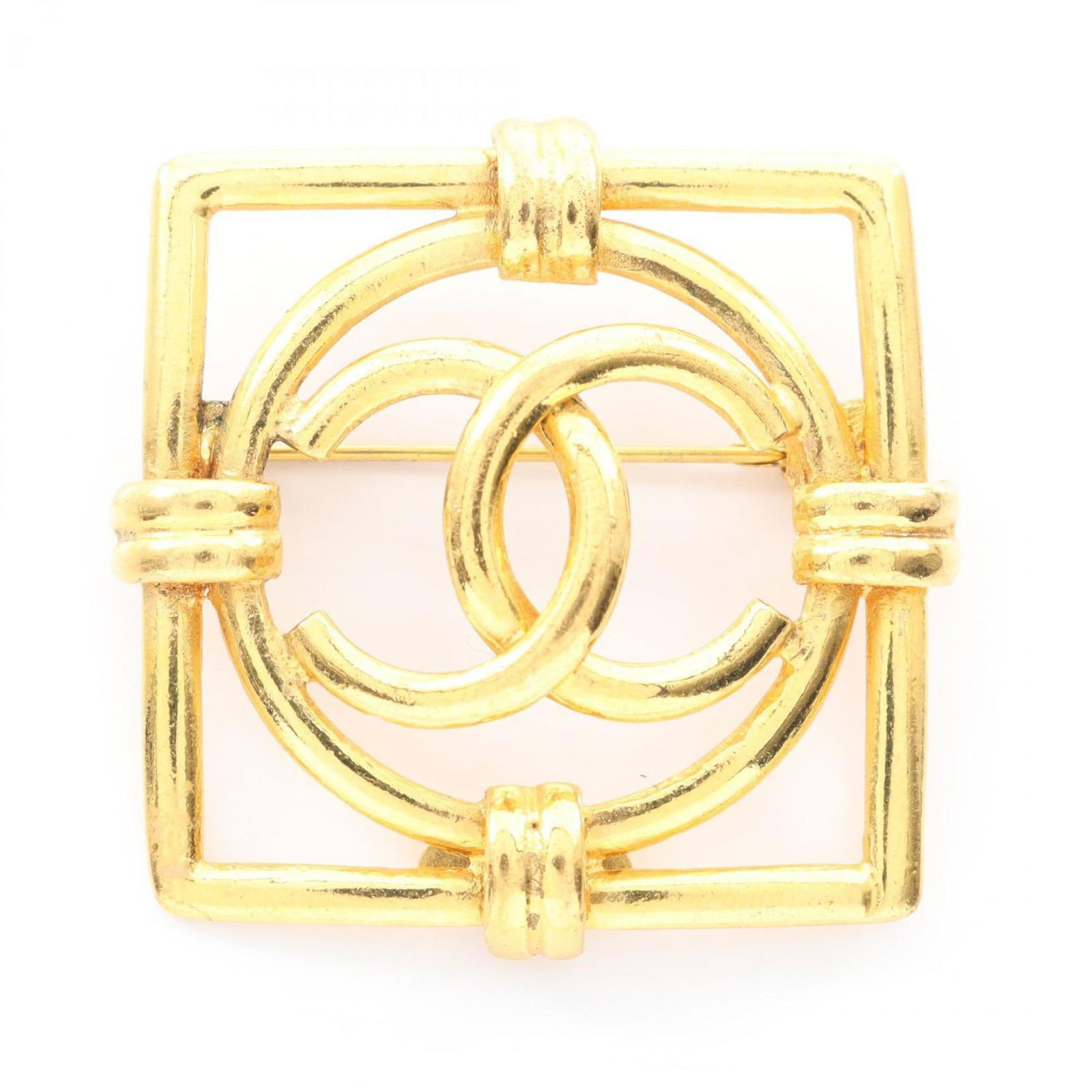 Plating Chanel Brooch Gold: Plating Chanel Brooch Gold This listing features Plating Chanel Brooch Gold. Item specifics are provided below. Item Specifics: Brand: Chanel Type: Brooch Gender: Women Material: Gold Plating Color: G