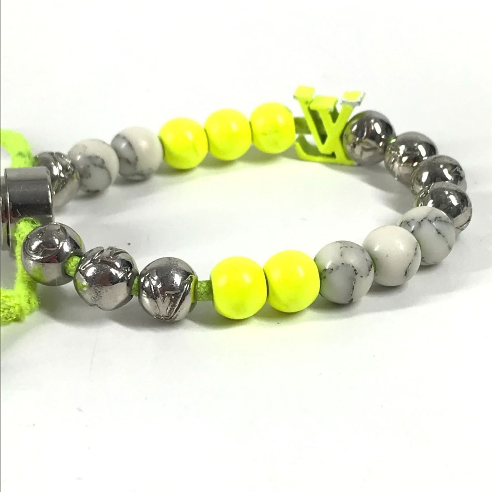 Metal Louis Vuitton Bangle - 5