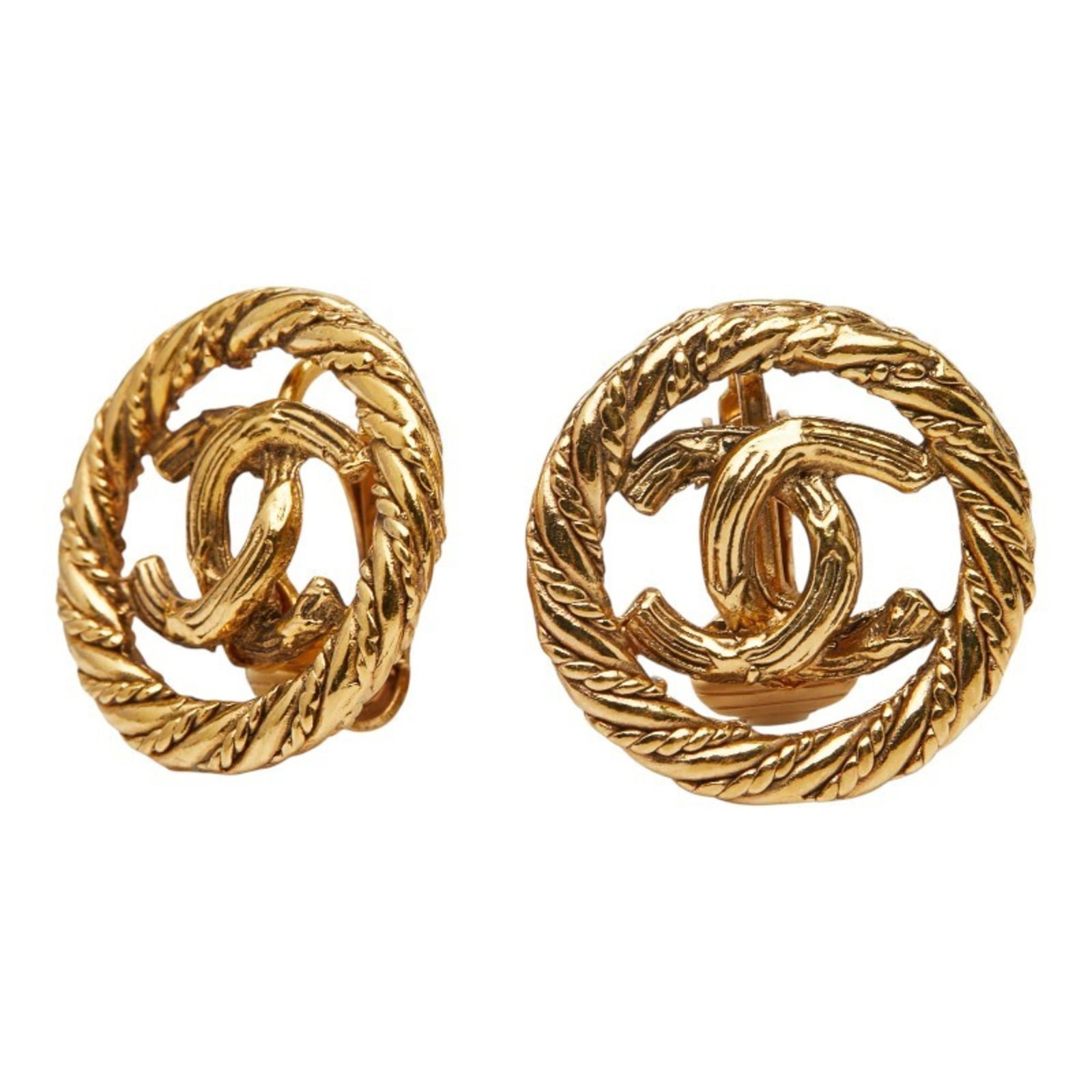 Earrings Chanel Clip: Earrings Chanel Clip This listing features Earrings Chanel Clip. Item specifics are provided below. Item Specifics: Brand: Chanel Type: Clip Earrings Gender: Women Color: Gold Size (Hxwxd): 21.10mm x