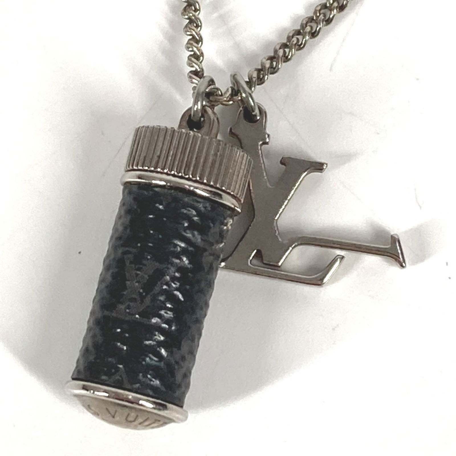 Men's - LOUIS VUITTON M63641 Monogram Eclipse Necklace Charms - Chain Accessory in Canvas and Metal: Men's - LOUIS VUITTON M63641 Monogram Eclipse Necklace Charms - Chain Accessory in Canvas and Metal - Black This listing features Men's - LOUIS VUITTON M63641 Monogram Eclipse Necklace Charms - Chain