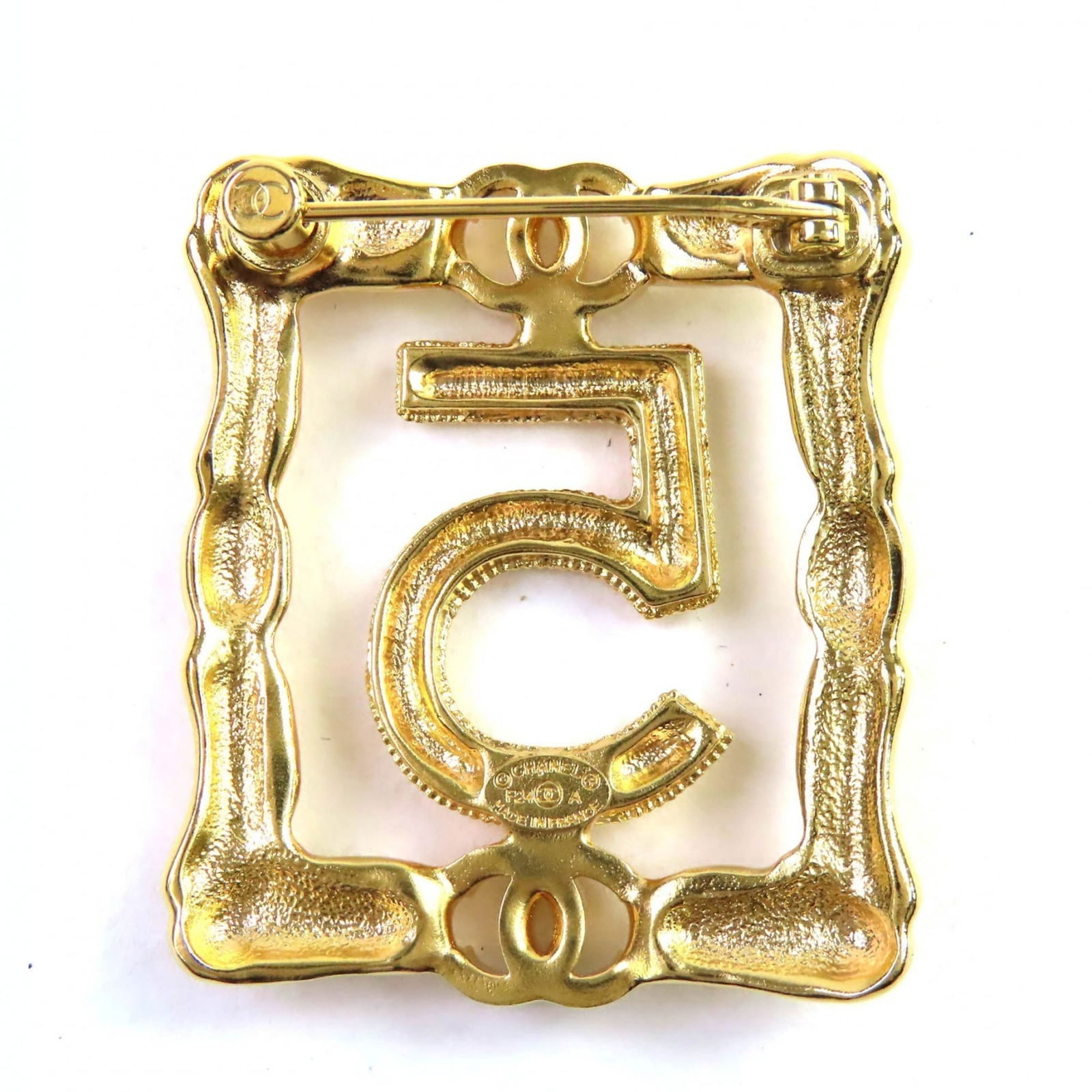 Brooch Chanel - 3