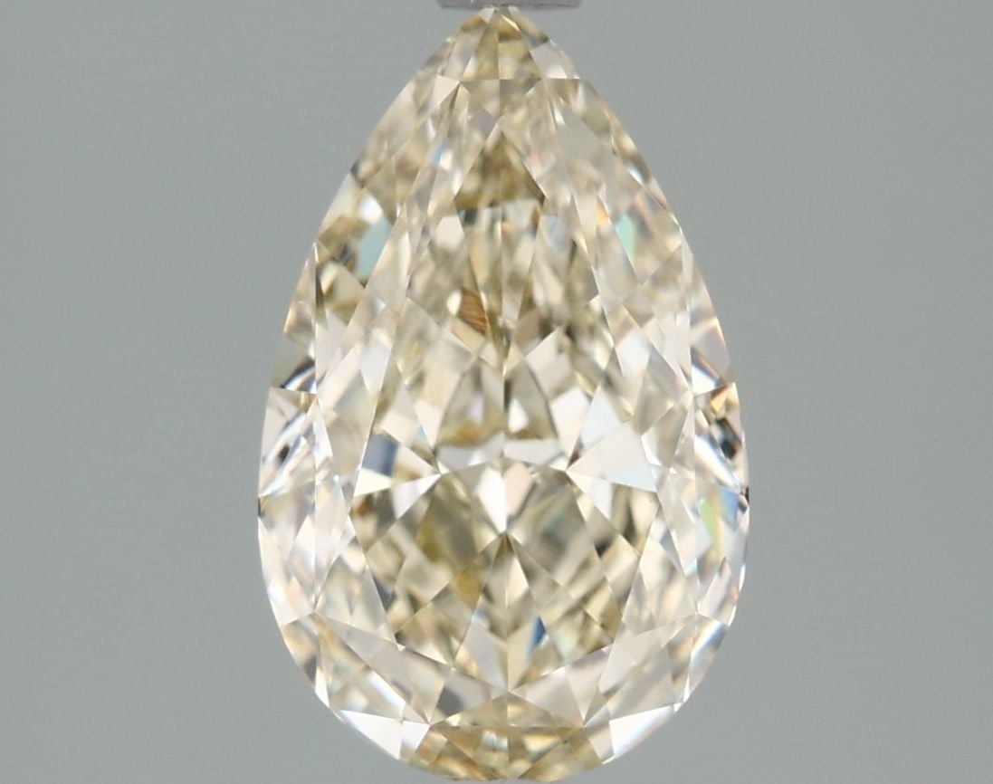 Loose Lab Diamond - IGI Pear 2.08ct Fancy Yellow VVS2: Loose Lab Diamond - IGI Pear 2.08ct Fancy Yellow VVS2 This listing features Loose Lab Diamond - IGI Pear 2.08ct Fancy Yellow VVS2. Item specifics are provided below. Item Specifics: Source: This Is