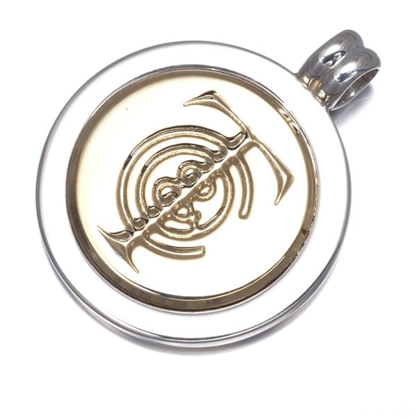 Silver Tiffany&Co. Pendant Symbol Coin 925 Sterling: Silver Tiffany&Co. Pendant Symbol Coin 925 Sterling This listing features Silver Tiffany&Co. Pendant Symbol Coin 925 Sterling. Item specifics are provided below. Item Specifics: Brand: Tiffany & Co.