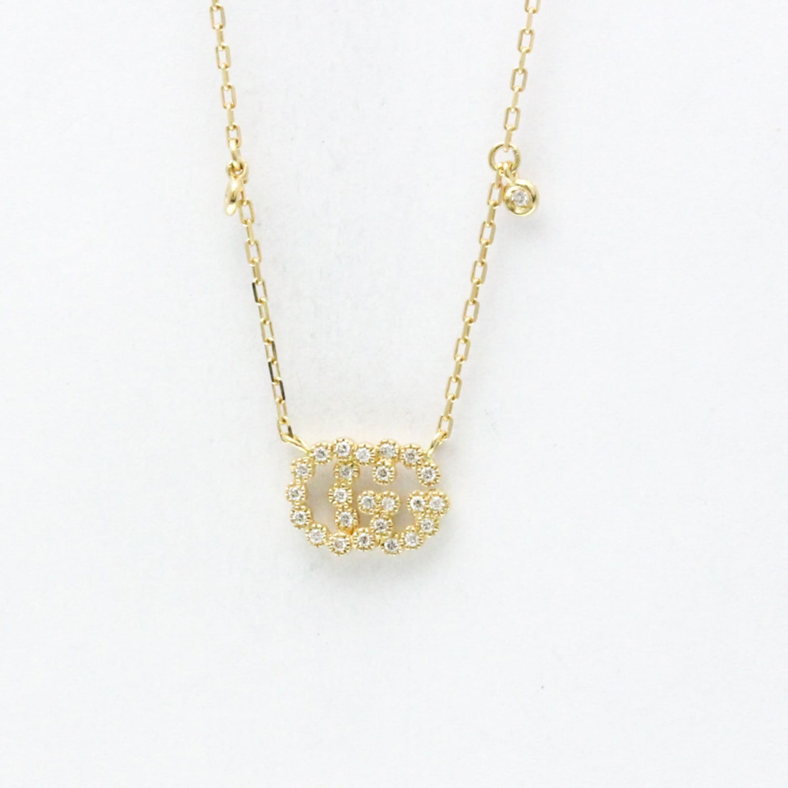 Women Fashion Pendant Necklace (Gold) - Gucci GG Logo Diamond Necklace Yellow Gold (18K) Diamond Men: Women Fashion Pendant Necklace (Gold) - Gucci GG Logo Diamond Necklace Yellow Gold (18K) Diamond Men This listing features Women Fashion Pendant Necklace (Gold) - Gucci GG Logo Diamond Necklace