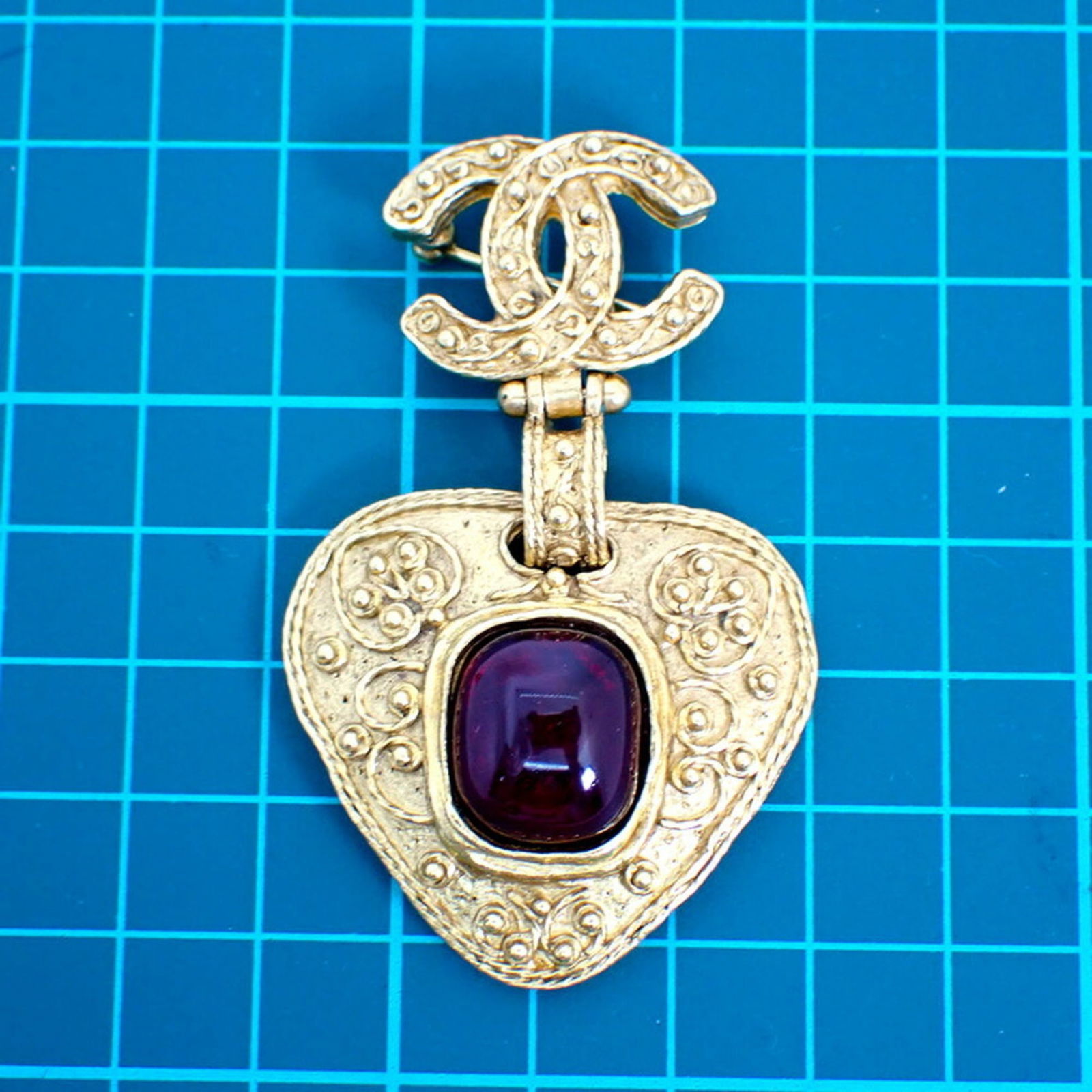 Brooch Chanel - 8