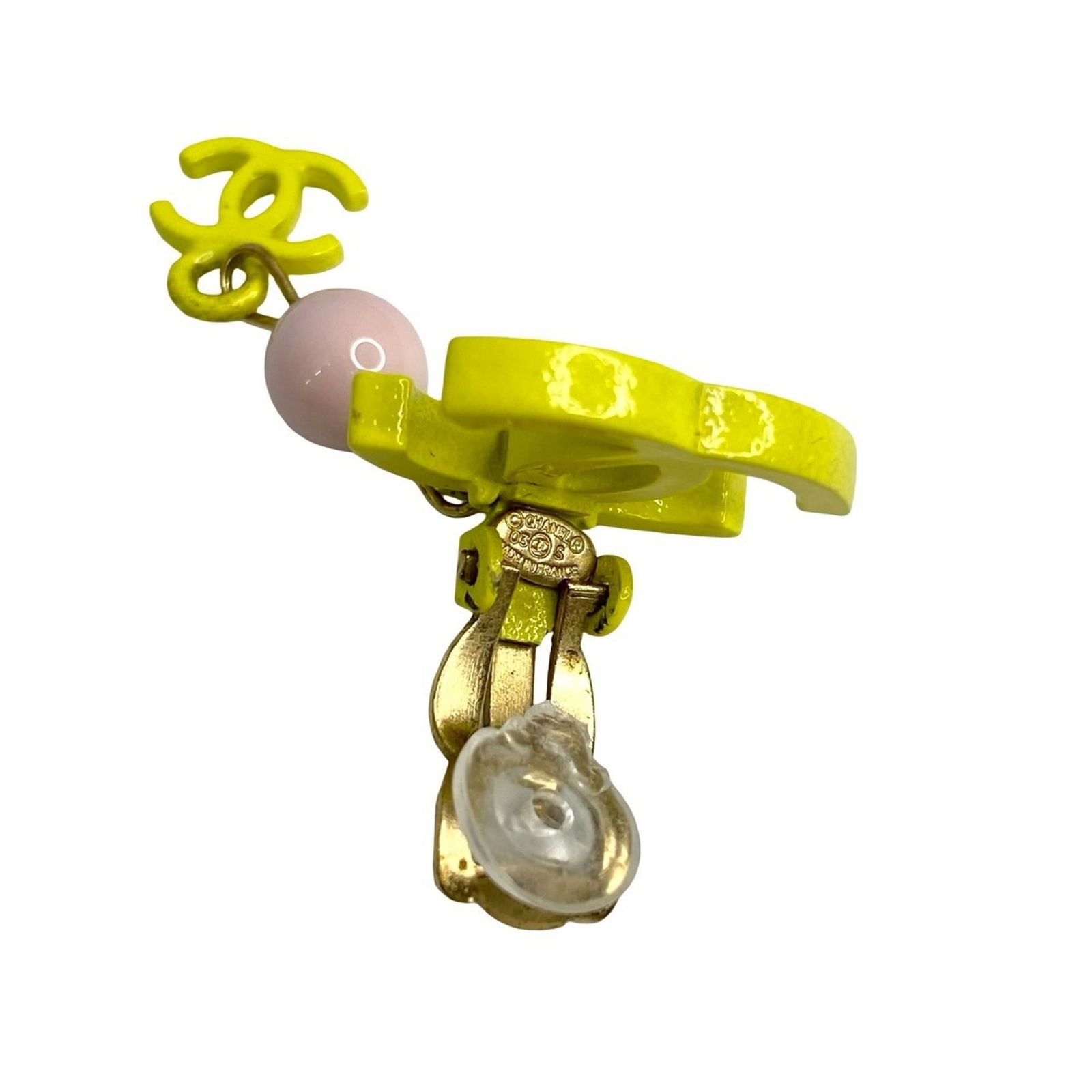 Plastic - Chanel Clip Earrings Gold Plating: Plastic - Chanel Clip Earrings Gold Plating This listing features Plastic - Chanel Clip Earrings Gold Plating. Item specifics are provided below. Item Specifics: Brand: Chanel Type: Clip Earrings