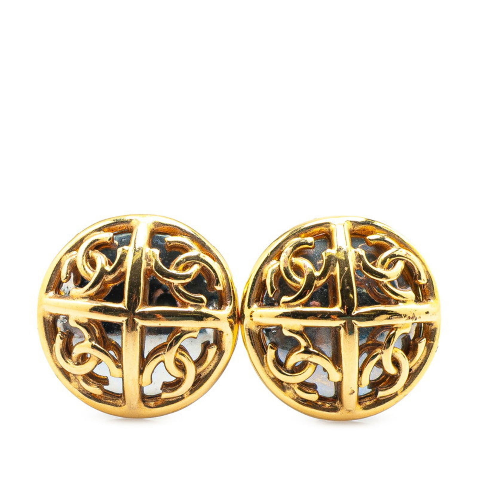 Earrings Chanel Clip: Earrings Chanel Clip This listing features Earrings Chanel Clip. Item specifics are provided below. Item Specifics: Brand: Chanel Type: Clip Earrings Gender: Women Color: Gold Size (Hxwxd): 26.10mm x
