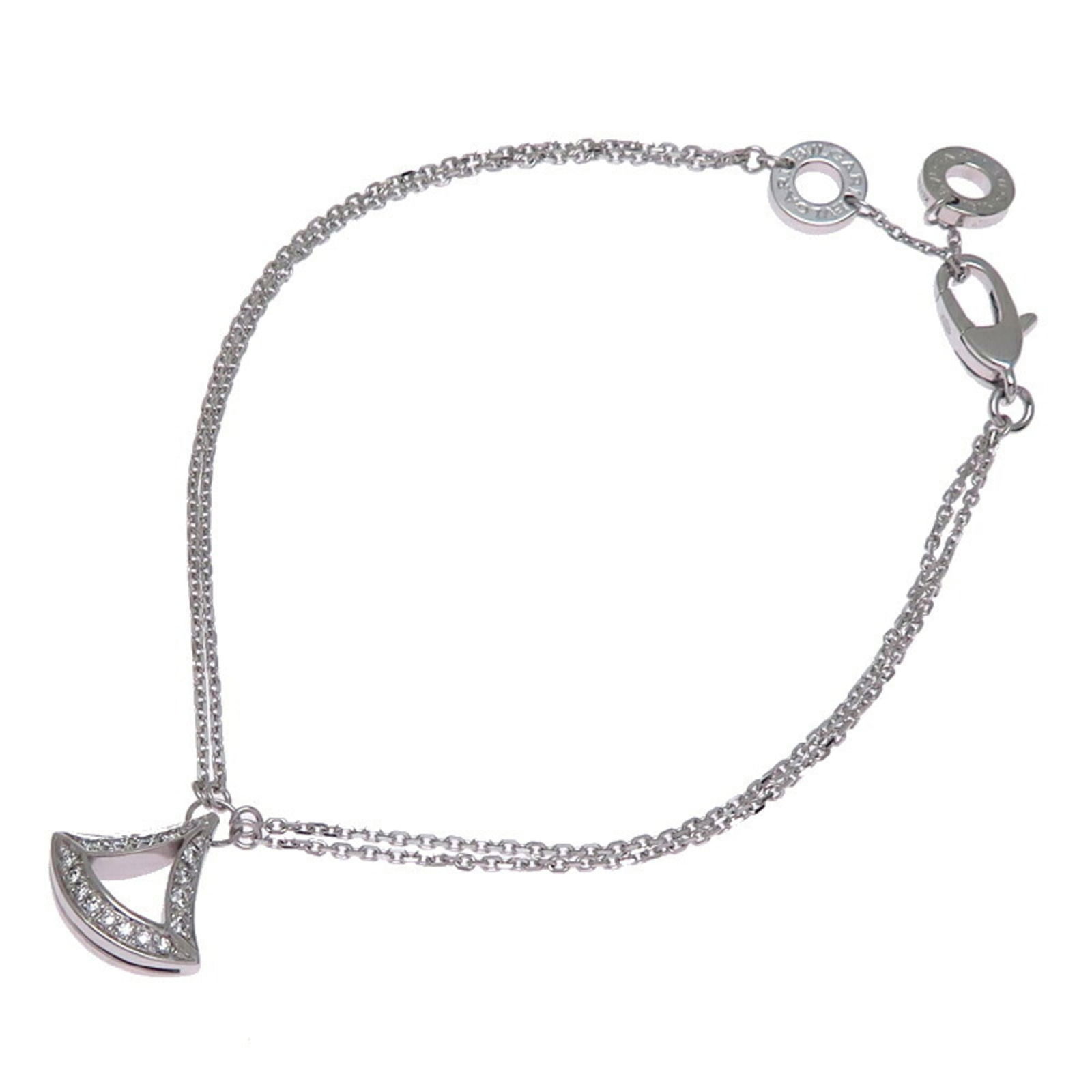 (18K) Bvlgari Charm Bracelet White Gold: (18K) Bvlgari Charm Bracelet White Gold This listing features (18K) Bvlgari Charm Bracelet White Gold. Item specifics are provided below. Item Specifics: Brand: Bvlgari Type: Charm Bracelet Gender: Wo