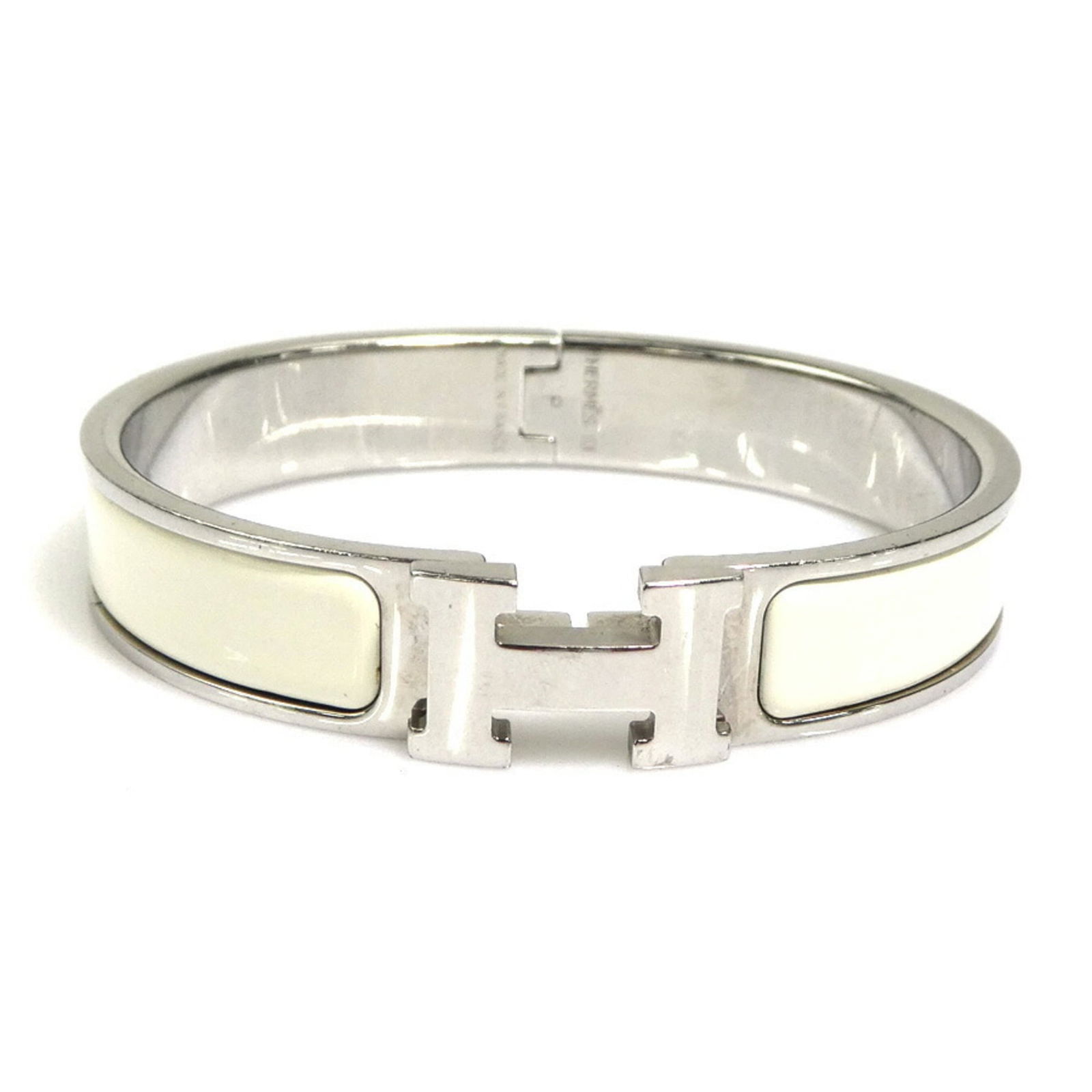 Metal - Hermes Bangle Enamel: Metal - Hermes Bangle Enamel This listing features Metal - Hermes Bangle Enamel. Item specifics are provided below. Item Specifics: Brand: Hermes Type: Bangle Gender: Women Material: Enamel, Metal Col
