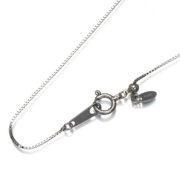 Platinum Box Chain Necklace 45Cm 850: Platinum Box Chain Necklace 45Cm 850 This listing features Platinum Box Chain Necklace 45Cm 850. Item specifics are provided below. Item Specifics: Metal: Platinum Metal Purity: 850 Type: Necklace