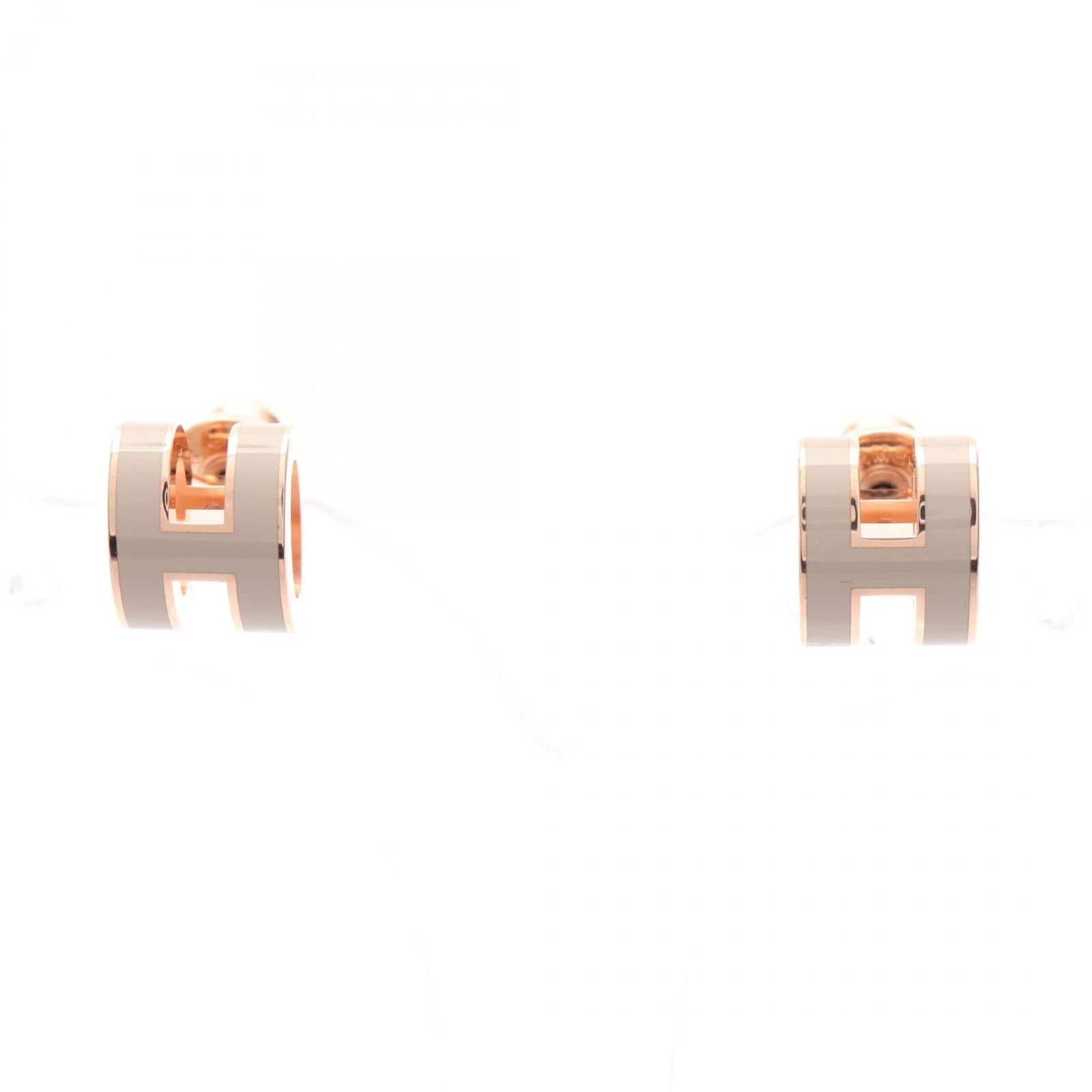 Plating Hermes Stud Earrings Gold: Plating Hermes Stud Earrings Gold This listing features Plating Hermes Stud Earrings Gold. Item specifics are provided below. Item Specifics: Brand: Hermes Type: Stud Earrings Gender: Women