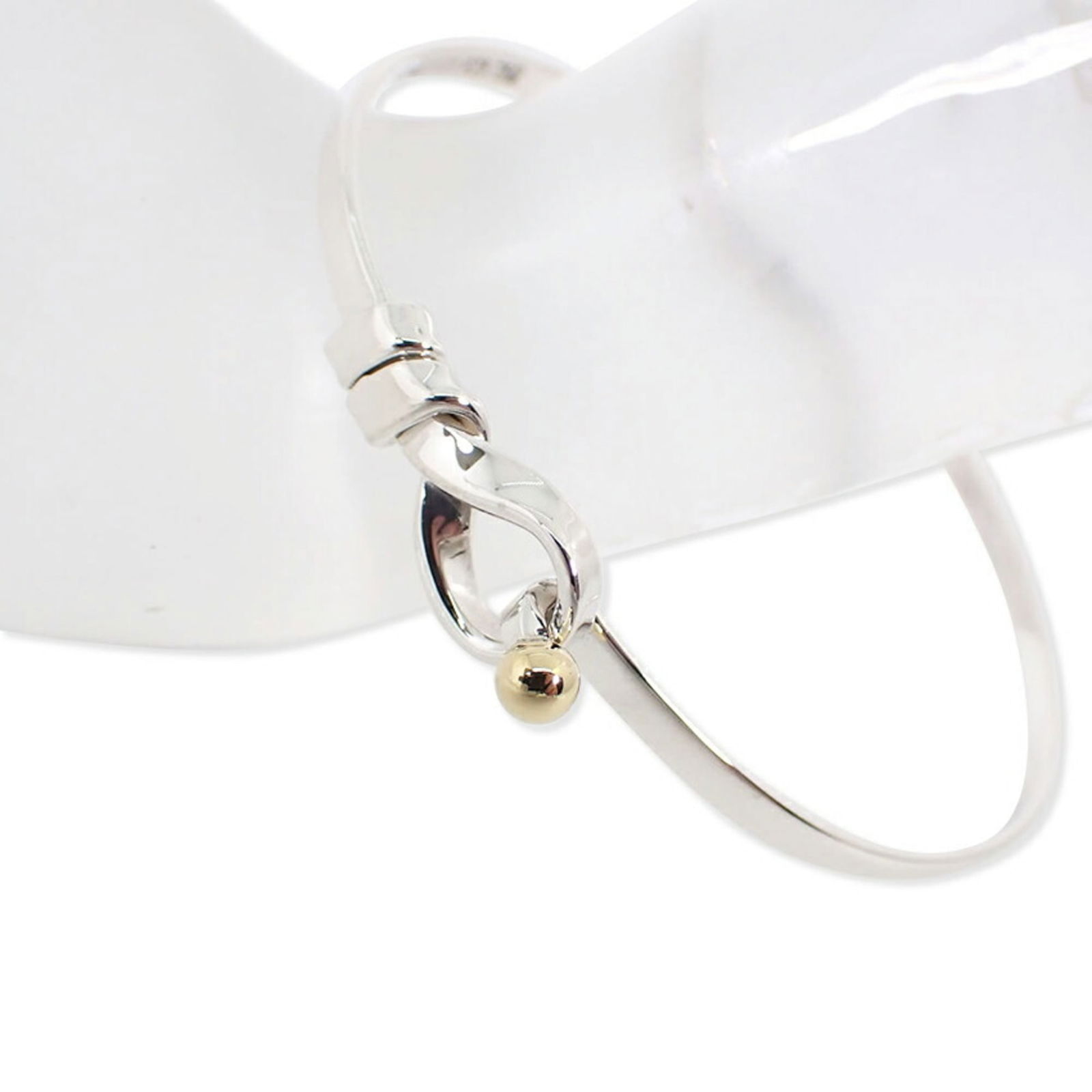 Yellow Gold (18K) - Tiffany Bangle Sterling Silver 925: Yellow Gold (18K) - Tiffany Bangle Sterling Silver 925 This listing features Yellow Gold (18K) - Tiffany Bangle Sterling Silver 925. Item specifics are provided below. Item Specifics: Brand: Tiffany