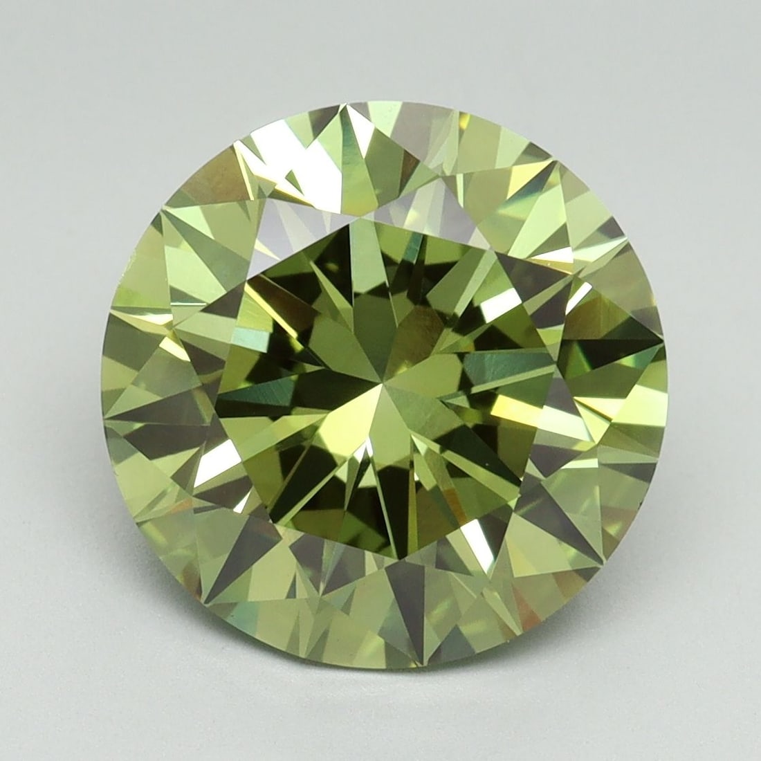 Loose Lab Diamond - IGI Round 5.04ct Fancy Vivid Green VVS2: Loose Lab Diamond - IGI Round 5.04ct Fancy Vivid Green VVS2 This listing features Loose Lab Diamond - IGI Round 5.04ct Fancy Vivid Green VVS2. Item specifics are provided below. Item Specifics:
