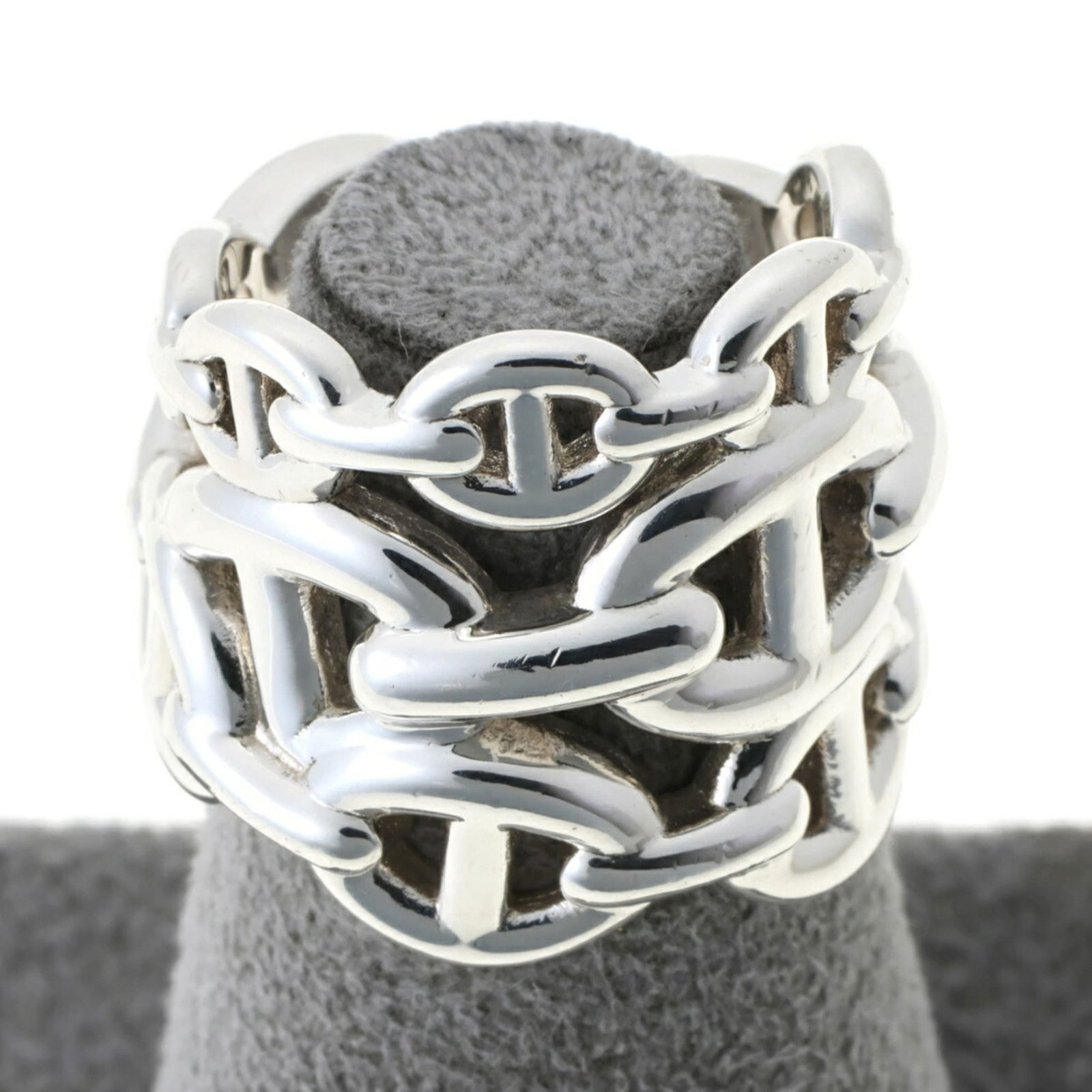 925 Hermes Band Ring Silver: 925 Hermes Band Ring Silver This listing features 925 Hermes Band Ring Silver. Item specifics are provided below. Item Specifics: Brand: Hermes Type: Band Ring Gender: Women Color: Silver Material: Si