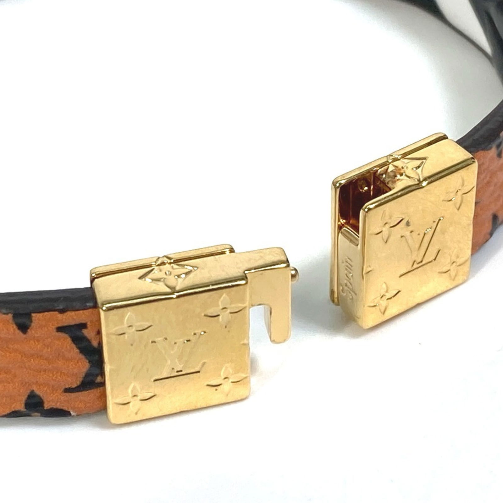 Monogram Louis Vuitton Charm Bracelet - 11