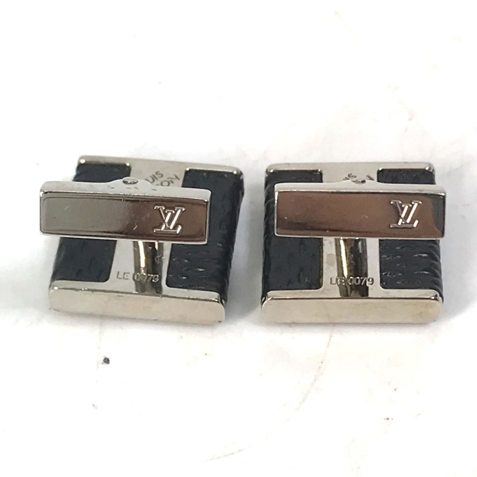 Graphite Louis Vuitton Cufflinks Damier - 3
