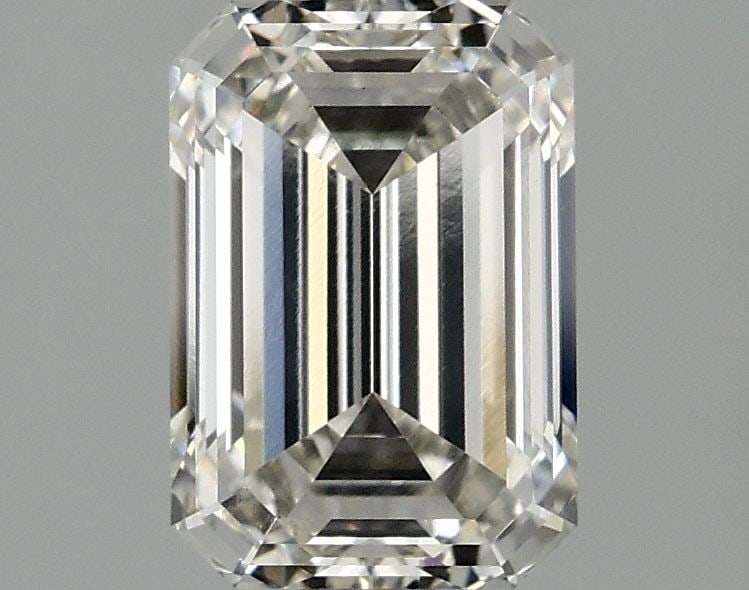 Loose Lab Diamond - IGI Emerald 2.06ct H VVS2: Loose Lab Diamond - IGI Emerald 2.06ct H VVS2 This listing features Loose Lab Diamond - IGI Emerald 2.06ct H VVS2. Item specifics are provided below. Item Specifics: Source: This Is A Real Diamond