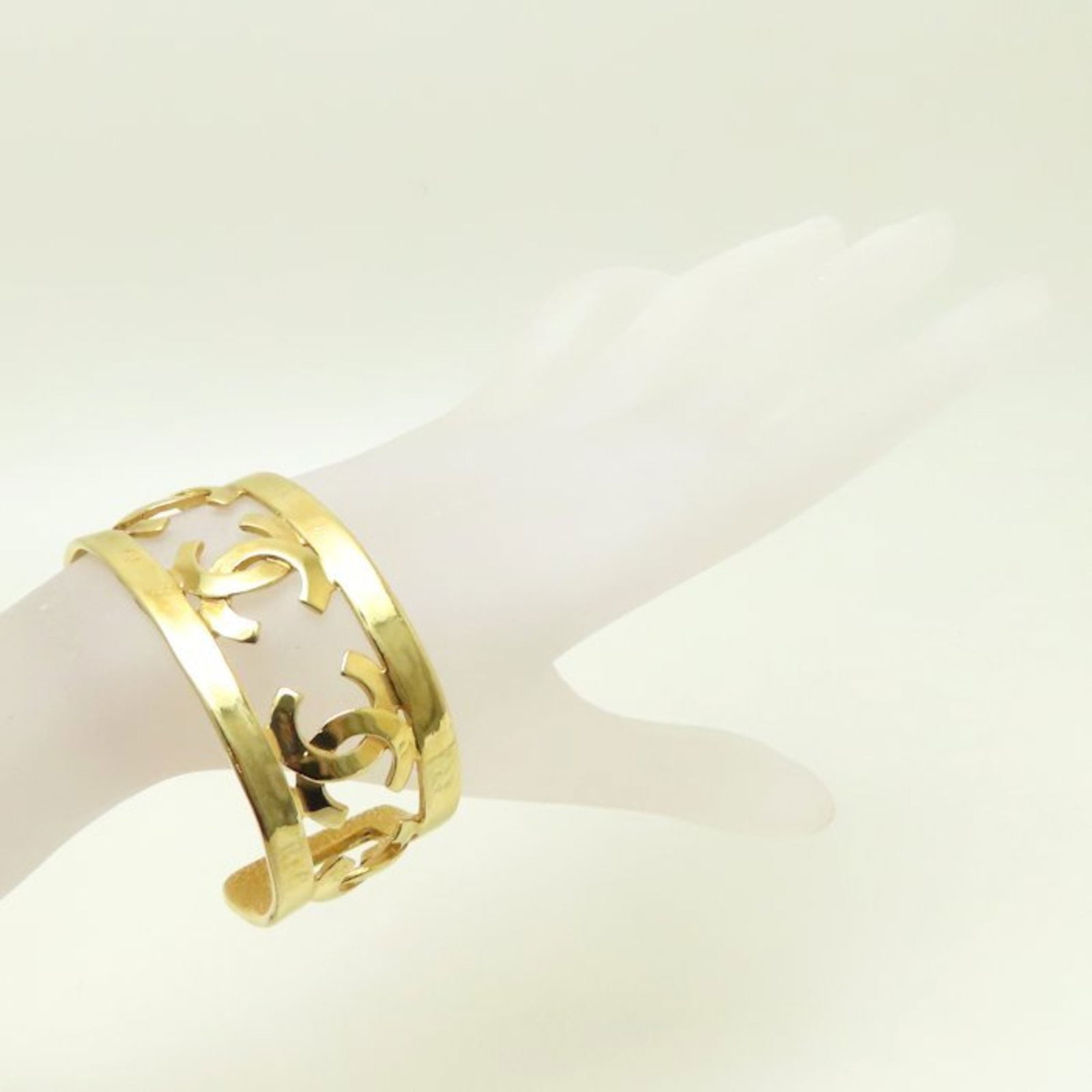 Plating Chanel Bangle Gold - 2