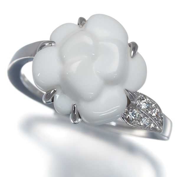 Gold Chanel Ring Chalcedony Diamond Camelia Flower Eu51 18K 750 White: Gold Chanel Ring Chalcedony Diamond Camelia Flower Eu51 18K 750 White This listing features Gold Chanel Ring Chalcedony Diamond Camelia Flower Eu51 18K 750 White. Item specifics are provided below. It