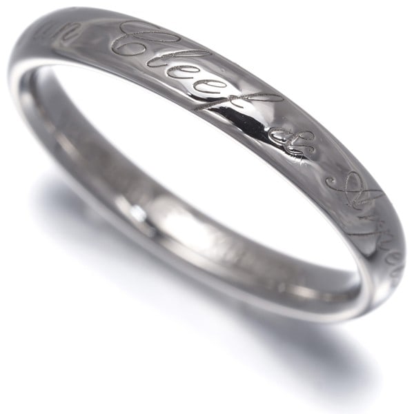 Platinum Van Cleef & Arpels Ring Tendrementsignature Eu52 950: Platinum Van Cleef & Arpels Ring Tendrementsignature Eu52 950 This listing features Platinum Van Cleef & Arpels Ring Tendrementsignature Eu52 950. Item specifics are provided below. Item Specifics: