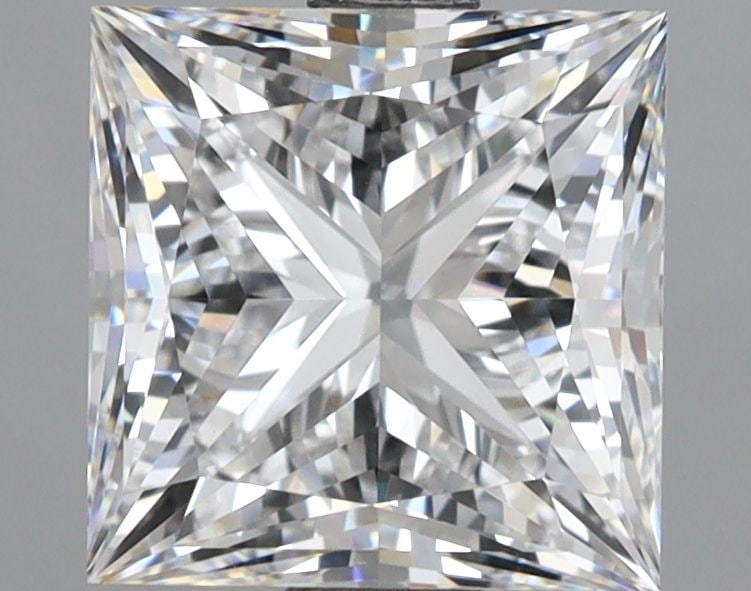 Loose Lab Diamond - IGI Princess 3.24ct E VVS2: Loose Lab Diamond - IGI Princess 3.24ct E VVS2 This listing features Loose Lab Diamond - IGI Princess 3.24ct E VVS2. Item specifics are provided below. Item Specifics: Source: This Is A Real Diamond