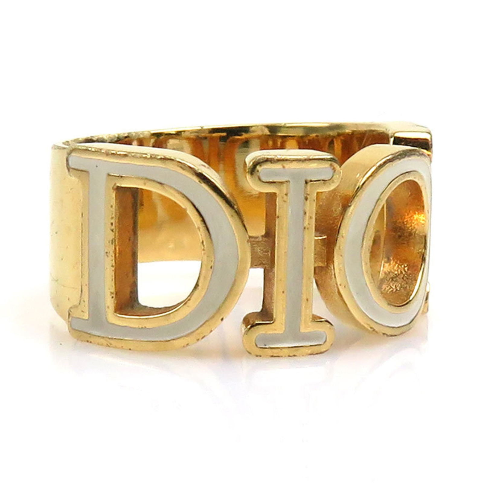 Metal Christian Dior Band Ring: Metal Christian Dior Band Ring This listing features Metal Christian Dior Band Ring. Item specifics are provided below. Item Specifics: Brand: Christian Dior Type: Band Ring Gender: Women Color: