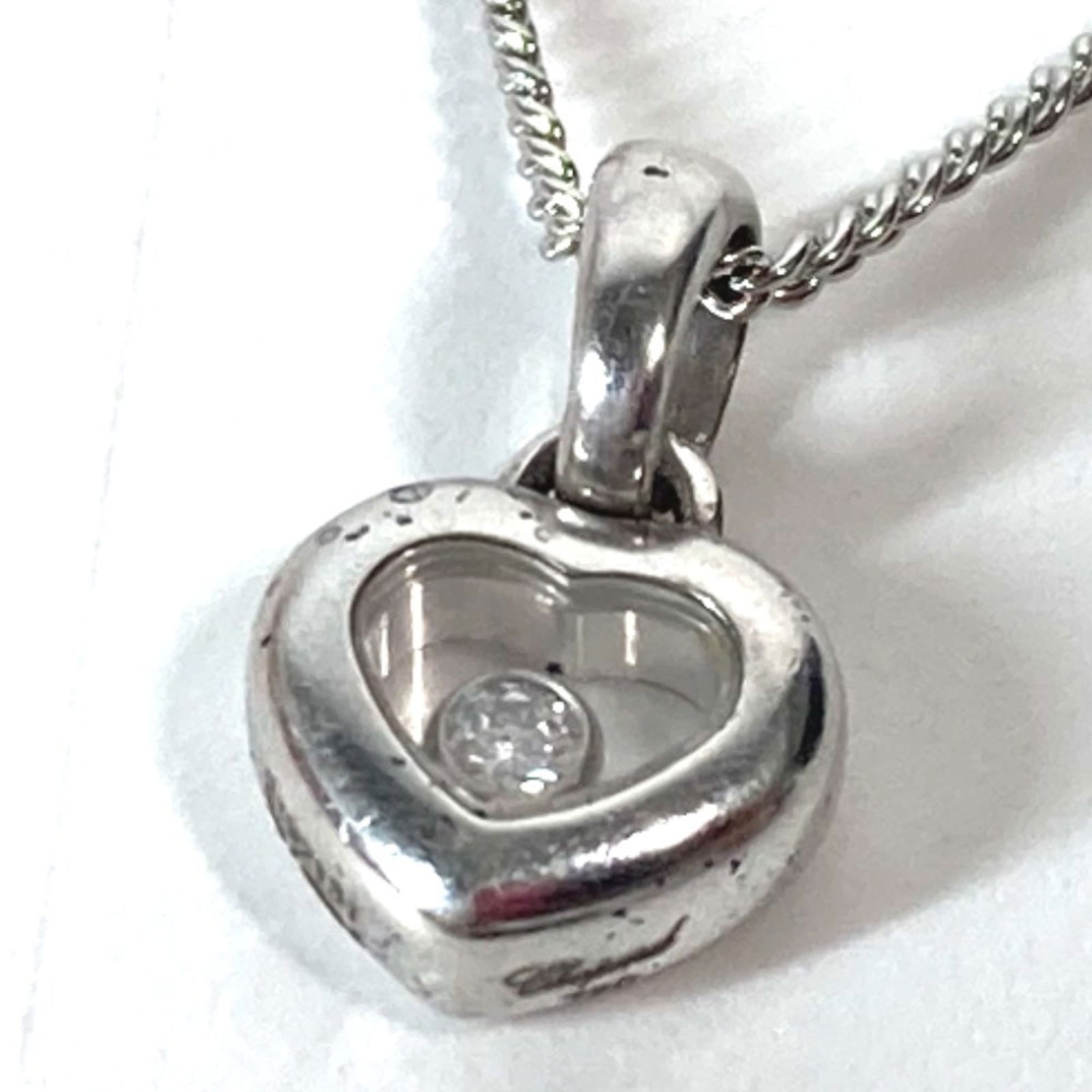 Silver Chopard Heart Happy Diamond Necklace Chain Pendant Top K18WG Women's: Silver Chopard Heart Happy Diamond Necklace Chain Pendant Top K18WG Women's This listing features Silver Chopard Heart Happy Diamond Necklace Chain Pendant Top K18WG Women's. Item specifics are provid