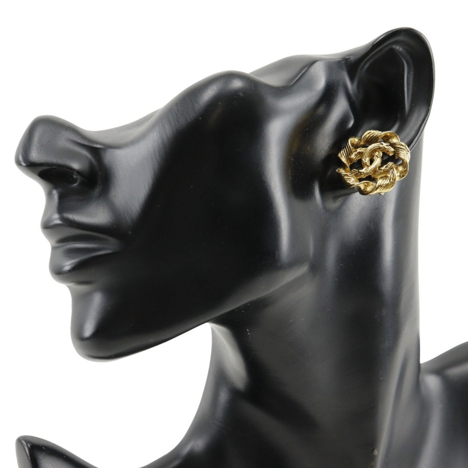 Plating Chanel Clip Earrings Gold - 2