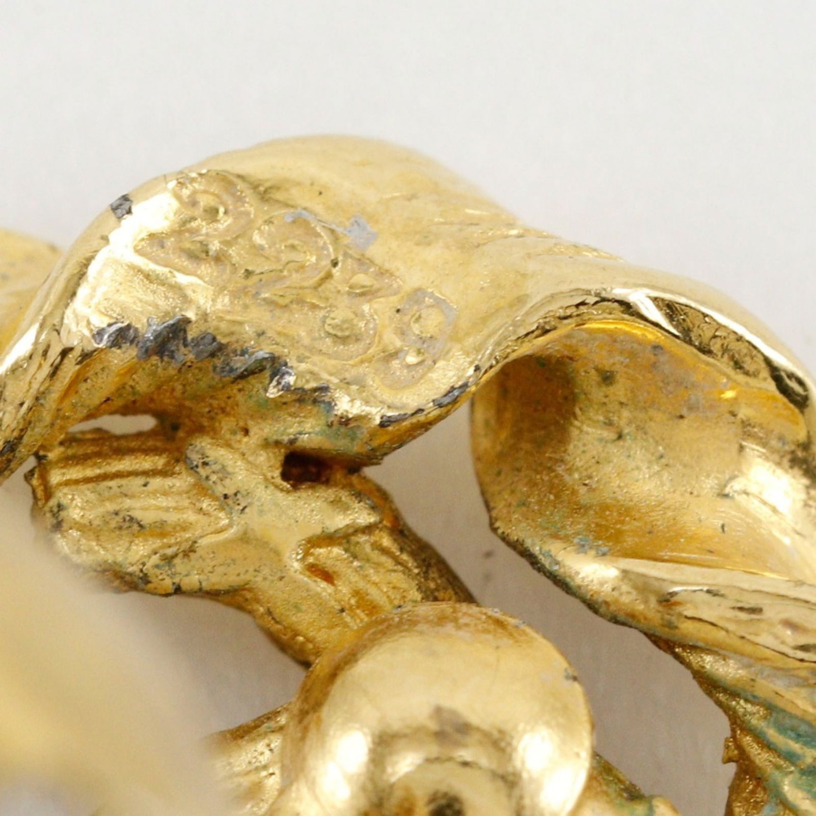 Plating Chanel Clip Earrings Gold - 8