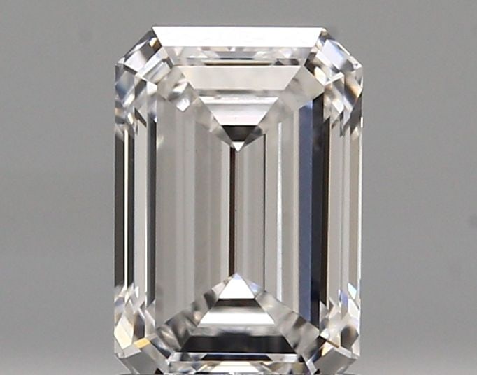 Loose Lab Diamond - IGI Emerald 1.38ct E VVS2: Loose Lab Diamond - IGI Emerald 1.38ct E VVS2 This listing features Loose Lab Diamond - IGI Emerald 1.38ct E VVS2. Item specifics are provided below. Item Specifics: Source: This Is A Real Diamond