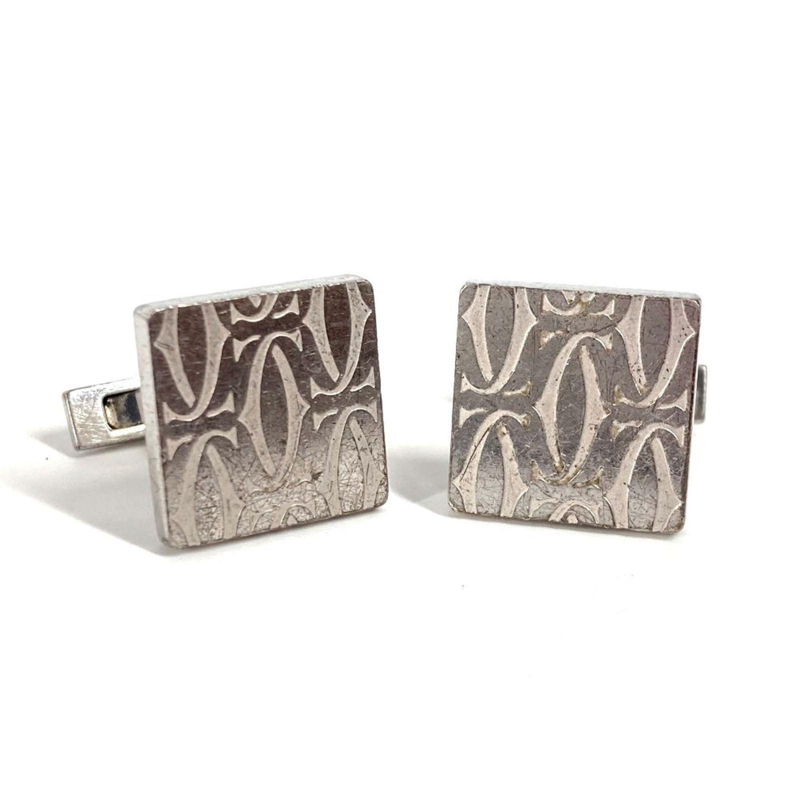 925 Cartier Cufflinks Silver: 925 Cartier Cufflinks Silver This listing features 925 Cartier Cufflinks Silver. Item specifics are provided below. Item Specifics: Brand: Cartier Type: Cufflinks Gender: Men Material: Silver 925 Colo